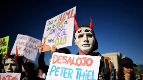Presencia de Peter Thiel en Argentina genera dudas sobre influencia en regulación de IA y datos