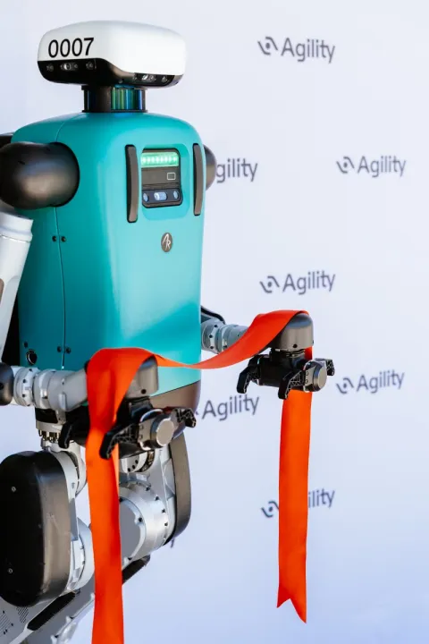 Agility Robotics abre centro de entrenamiento para robots humanoides en California