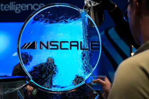 Nscale busca 3.500 millones de dólares antes de su salida a bolsa