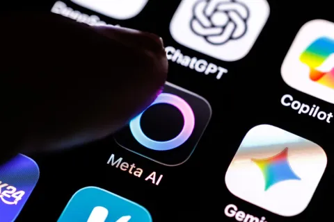 Meta lanza Glimmer, modelo de IA abierto, mientras mantiene Muse Spark cerrado