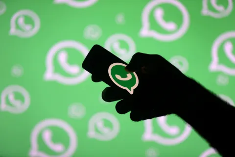 Meta cobrará desde octubre de 2026 por mensajes automatizados en WhatsApp Business API