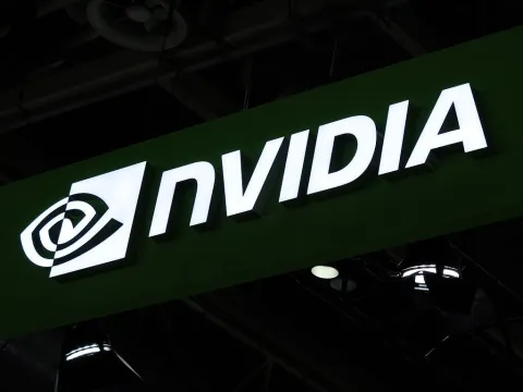 Nvidia exige pago anticipado completo para chips H200 en China