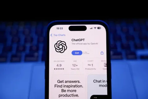 OpenAI elimina límites de chats de texto en ChatGPT gratuito y presenta GPT-5.6
