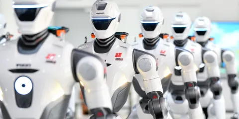 Trump veta importación de robots avanzados de China por seguridad nacional