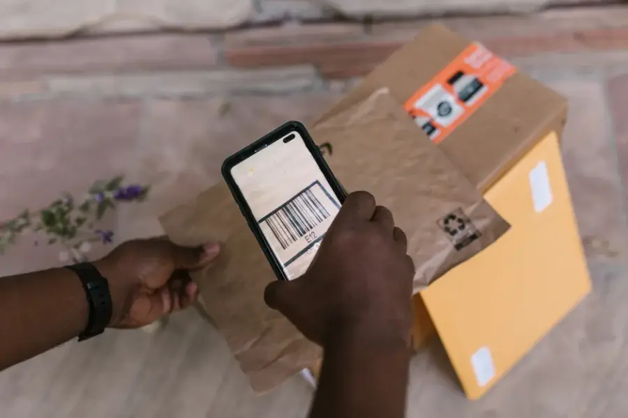 Google lanza Gemini Guided Vision, asistencia por cámara para personas con baja visión
