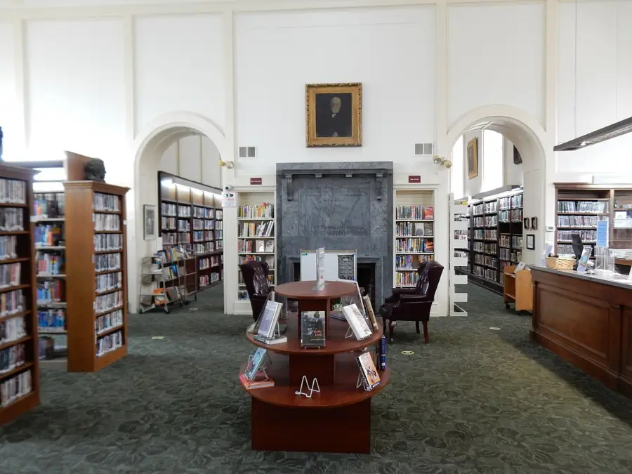 Fotografía de archivo que ilustra: Microsoft potencia biblioteca presidencial de Theodore Roosevelt con IA generativa y avatar interactivo