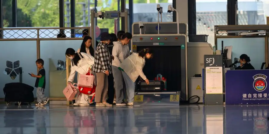 Fotografía de archivo que ilustra: China impone restricciones de viaje a investigadores de IA y bloquea inversión estadounidense