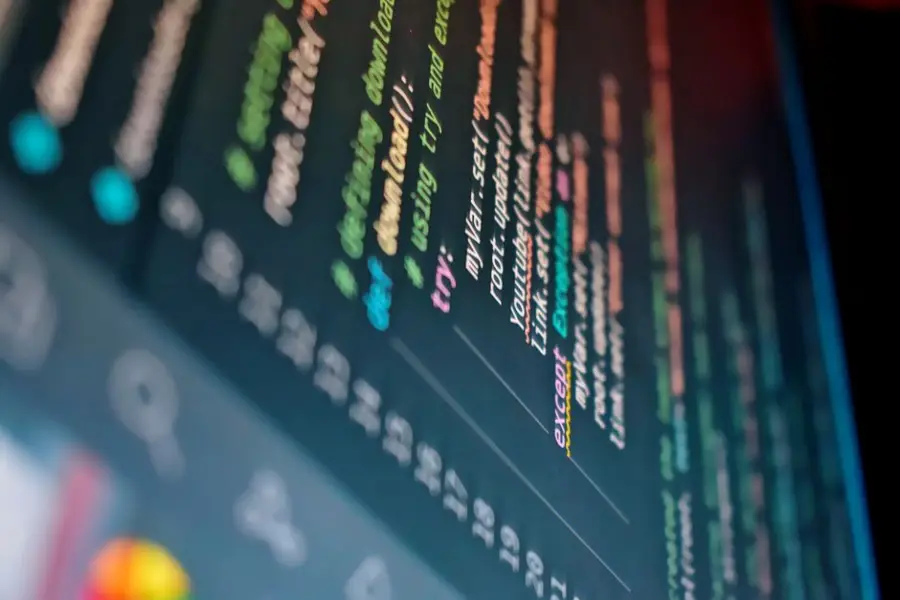Claude Code 2.1.0: Anthropic mejora control de agentes, sesiones portátiles y permisos