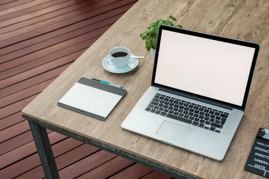 Fiverr pierde 1,5 millones de clientes en cuatro años por el impacto de la IA generativa y busca reinventarse