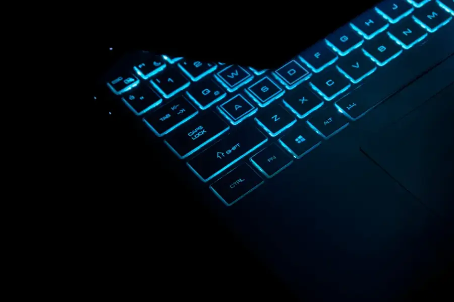 Los ataques de ransomware con IA amenazan físicamente a empleados y familias, según Semperis