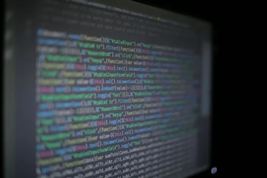 Meta expande asistente IA para soporte y refuerza moderación de contenido