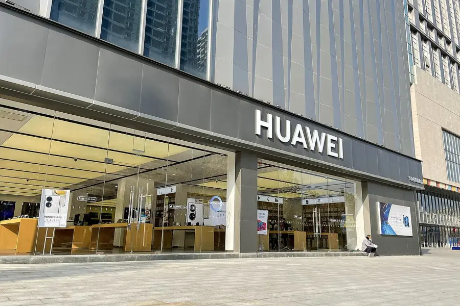 Escasez global de memoria HBM encarece hasta un 50% los chips de IA chinos como Huawei Ascend