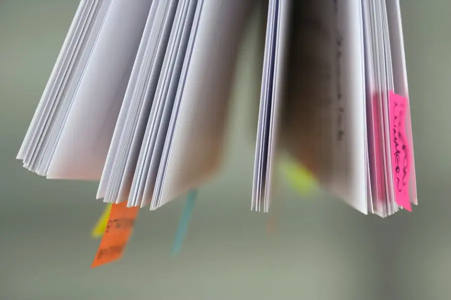Fotografía de archivo que ilustra: Hugging Face presenta Privacy Filter, modelo de 1,5B parámetros para anonimizar documentos