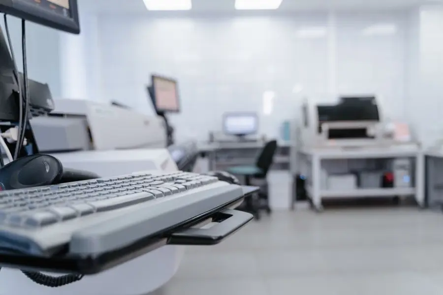 Sonrai usa SageMaker para acelerar ensayos de medicina de precisión con MLOps