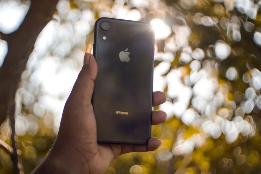 Apple presenta 'Reference Image' en iPhone 18 Pro para verificar fotos frente a imágenes generadas por IA