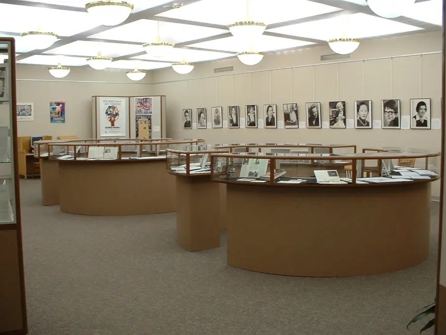 Fotografía de archivo que ilustra: Estudio revela que la IA acelera carrera académica individual pero reduce diversidad científica