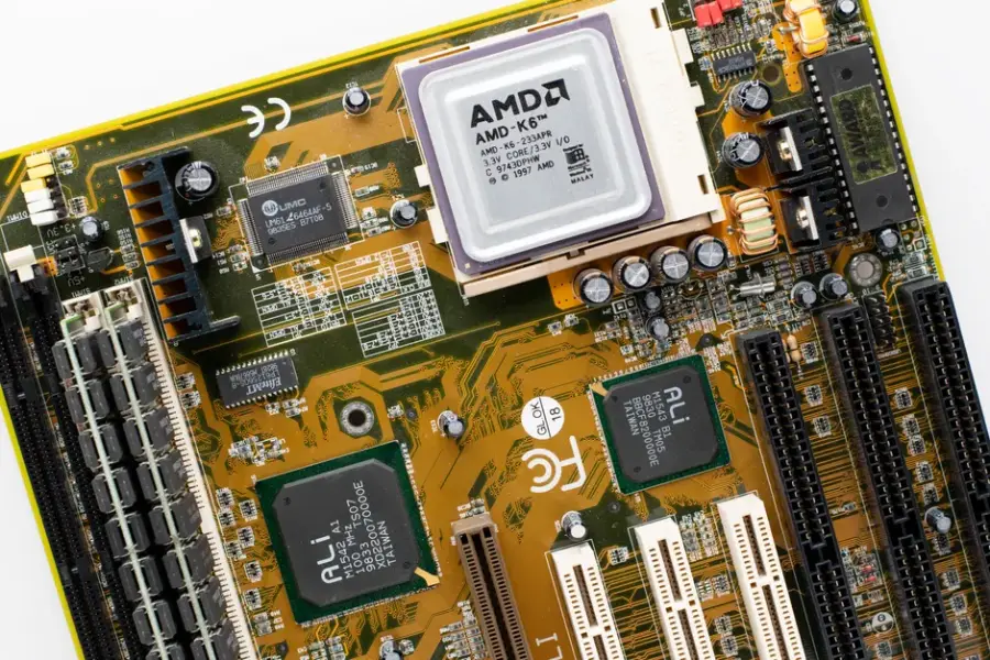 Fotografía de archivo que ilustra: Samsung eleva su beneficio operativo un 783% en el tercer trimestre por la demanda de chips de IA