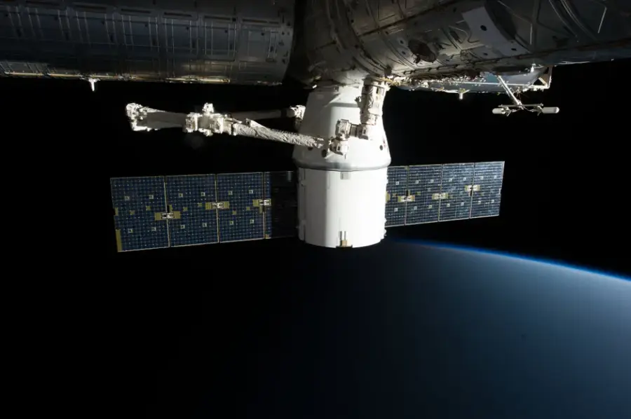 Google lanzará un satélite con TPUs para probar centros de datos de IA en órbita