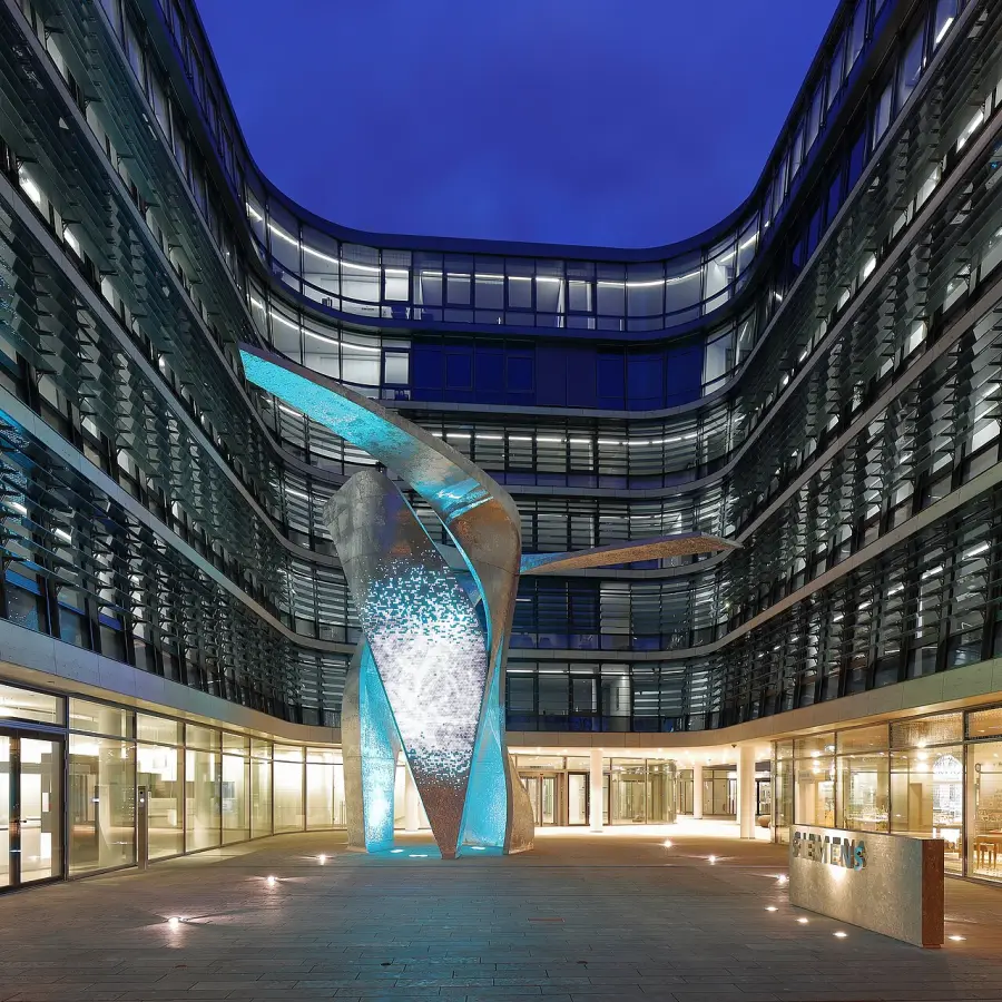 Siemens y Salesforce integran Agentforce con Teamcenter para ventas y servicio industrial