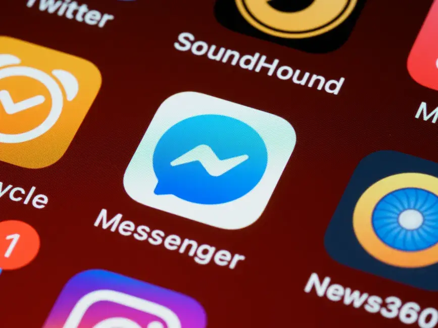 España desplegará un asistente de IA en Mi Carpeta Ciudadana y un canal de WhatsApp para trámites públicos