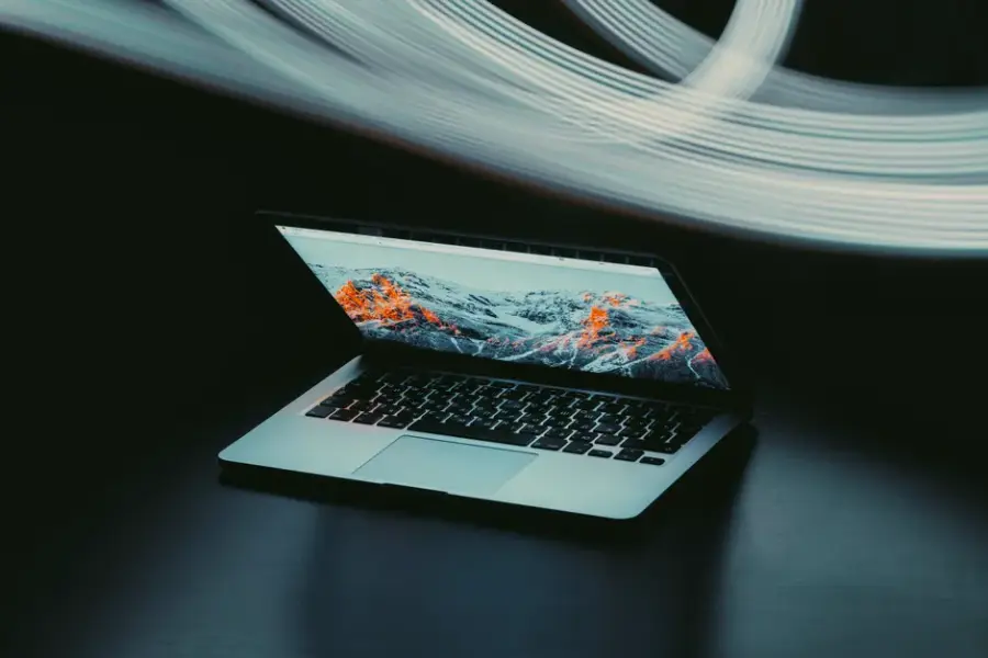 OpenAI detalla controles de seguridad y personalización de sus agentes Dots