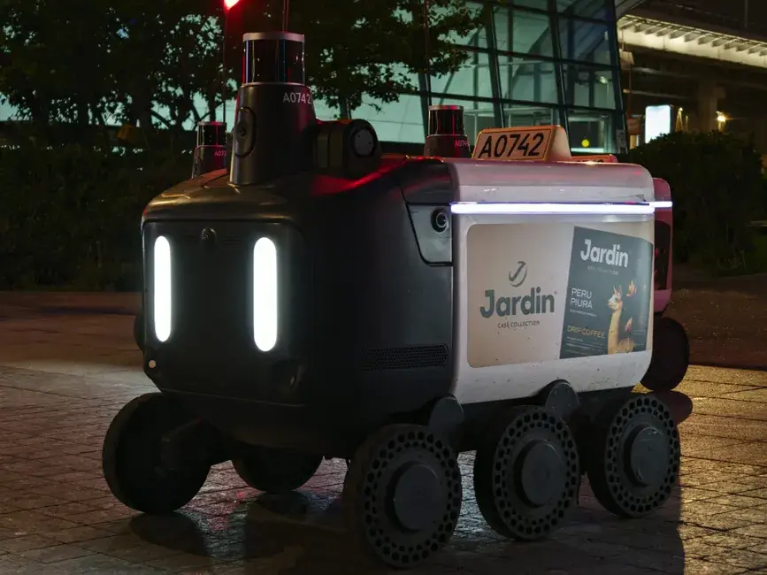 Waymo cierra un préstamo de 5.000 millones de dólares para expandir su servicio de robotaxis