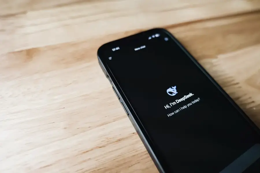 Apple retrasaría la llegada de Siri AI a Europa por exigencias de la Ley de Mercados Digitales