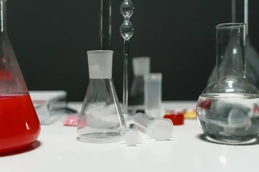 Google DeepMind presenta SynthID Bio para marcar de agua proteínas diseñadas por IA
