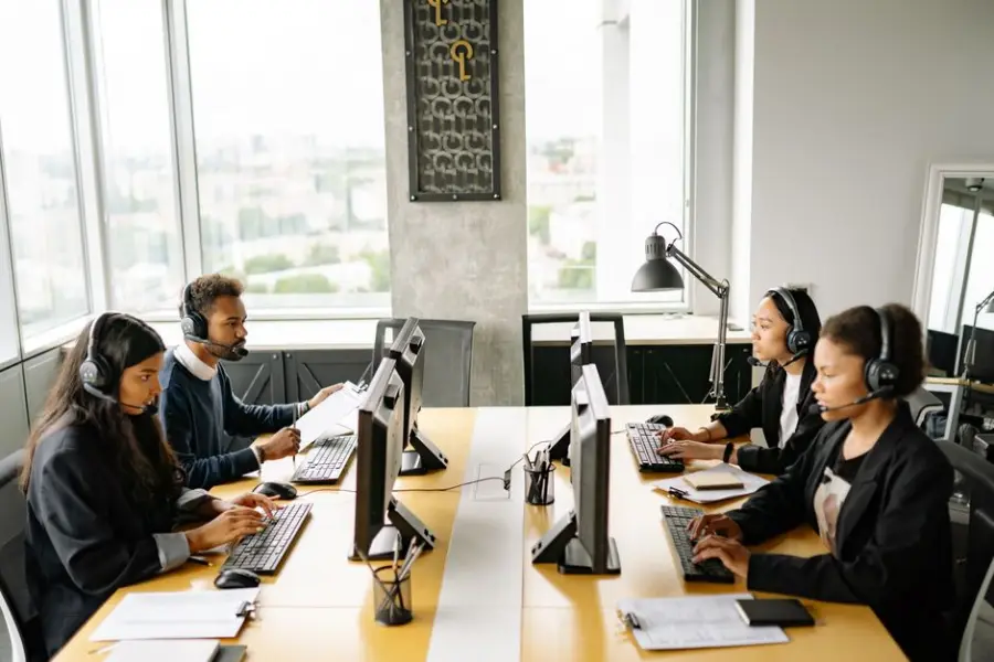 Fotografía de archivo que ilustra: Sustituir trabajadores por IA no mejora productividad ni resultados, según datos empresariales