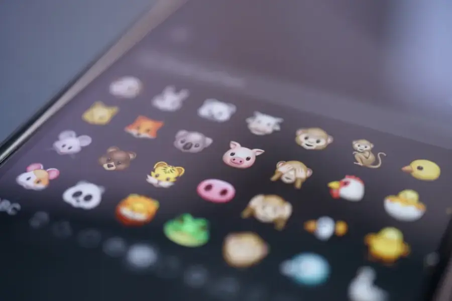 Fotografía de archivo que ilustra: Meta lanza en Filipinas Waddle World, una mascota virtual con diario personal asistido por IA