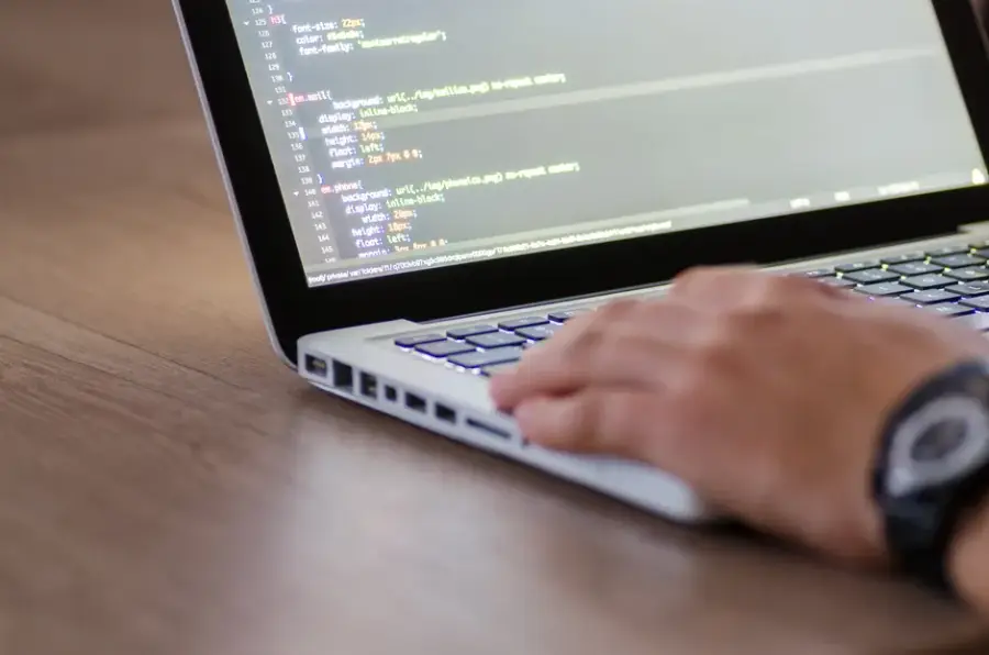 Fotografía de archivo que ilustra: AWS lanza en disponibilidad general las sesiones de entrenamiento de SageMaker AI para personalizar modelos