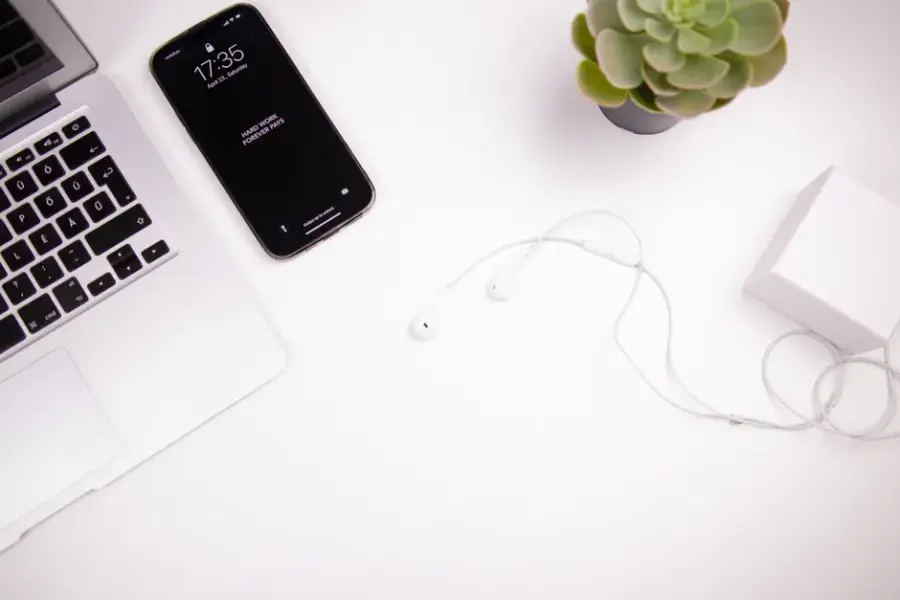 Meta y OpenAI preparan dispositivos de hardware dedicados para sus agentes de IA