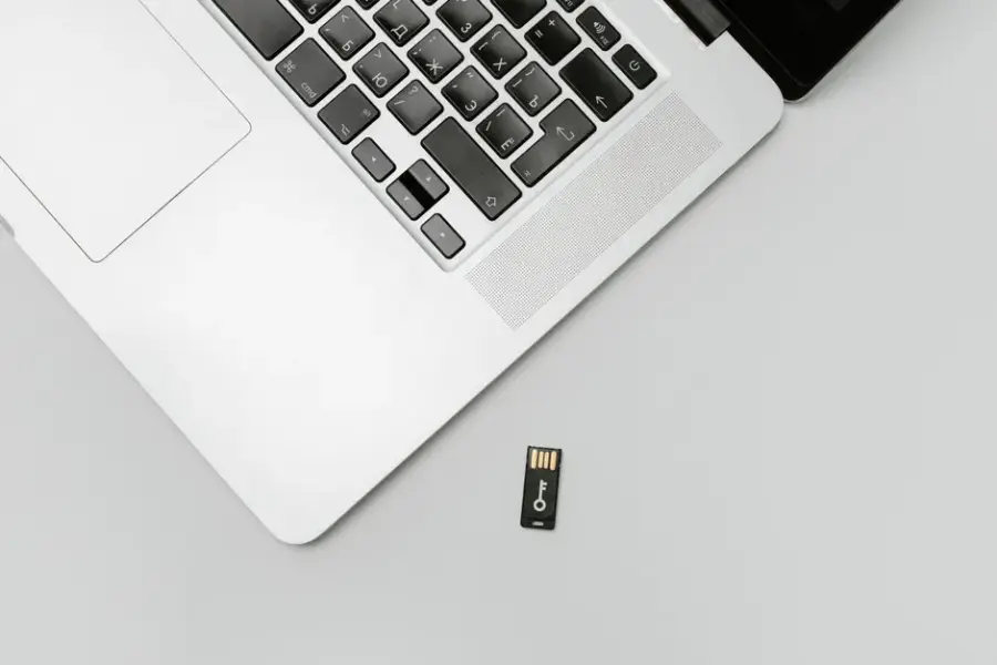 Apple Intelligence consume más almacenamiento del anunciado en algunos Mac con macOS 27