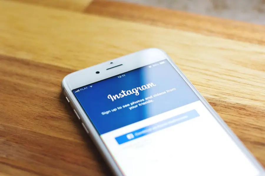 Fotografía de archivo que ilustra: Meta integra generador de imágenes Muse en su IA y accede a fotos de Instagram