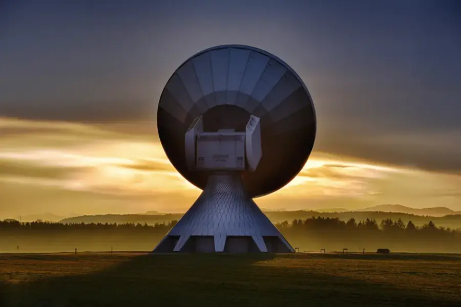 Google lanza su primer satélite prototipo del Proyecto Suncatcher para evaluar IA en el espacio