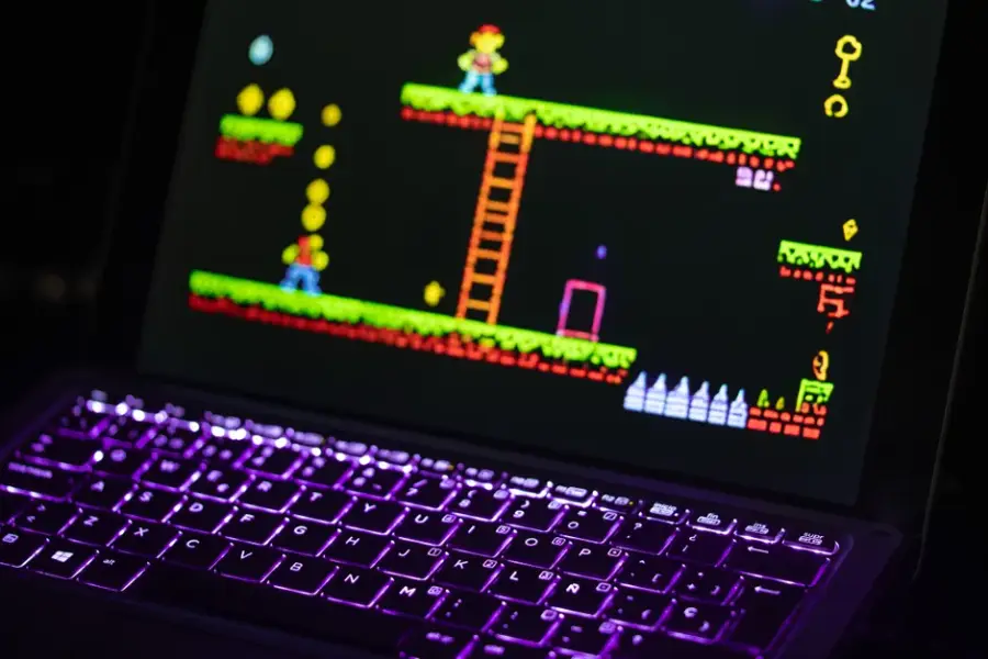 Google lanza Playground, plataforma para crear videojuegos con IA generativa sin código