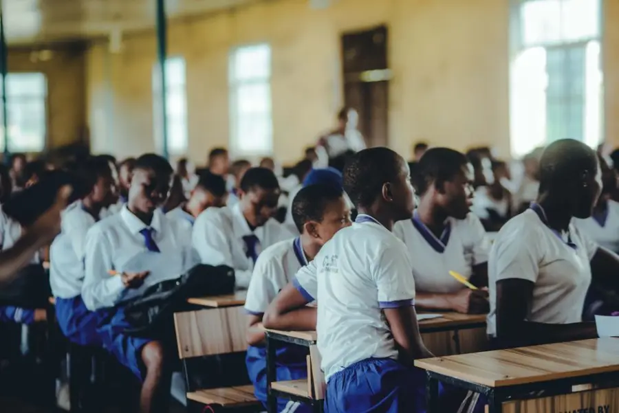Fotografía de archivo que ilustra: Ensayo en Sierra Leona: Gemini mejora matemáticas en alumnos 1.2-2.5 años en ocho semanas