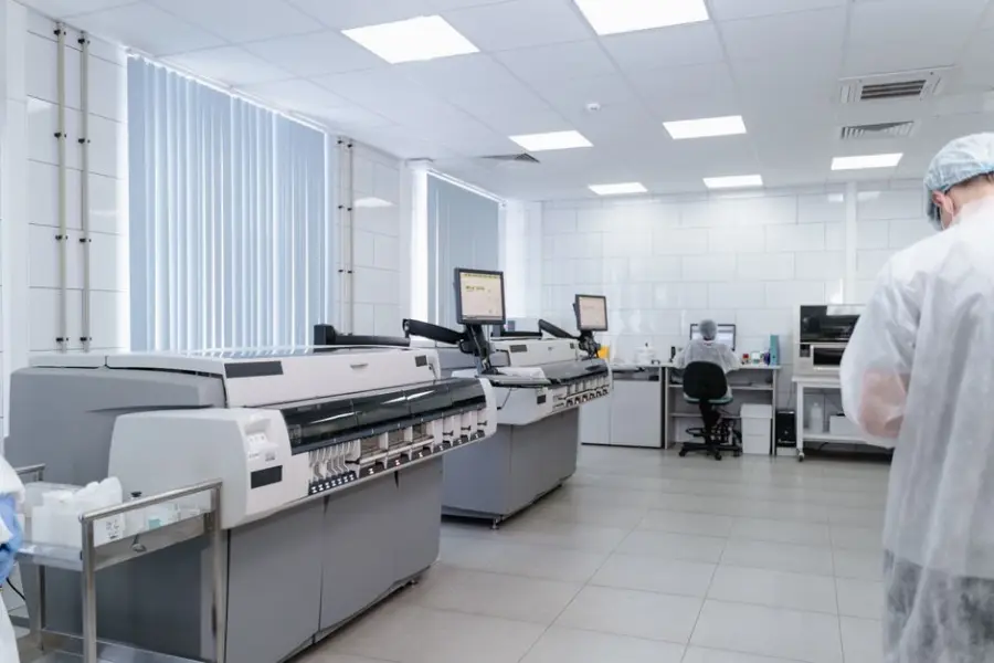 Fotografía de archivo que ilustra: NVIDIA y Eli Lilly crean laboratorio conjunto de mil millones para IA en descubrimiento de fármacos