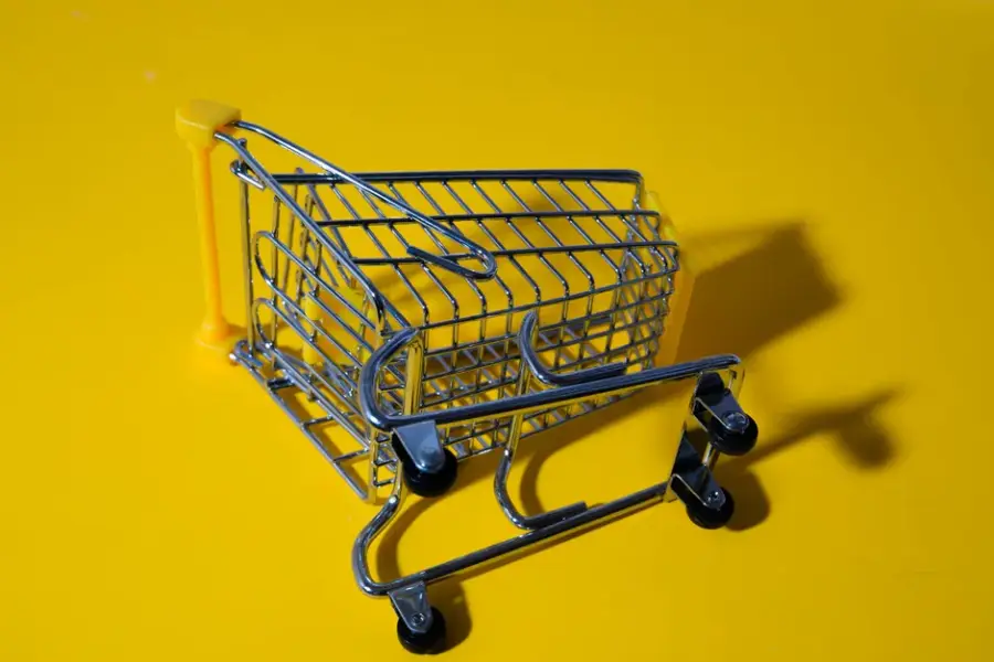 Fotografía de archivo que ilustra: Walmart lanza Agent Gateway y perfiles para que agentes de IA compren en su web mientras Amazon los bloquea