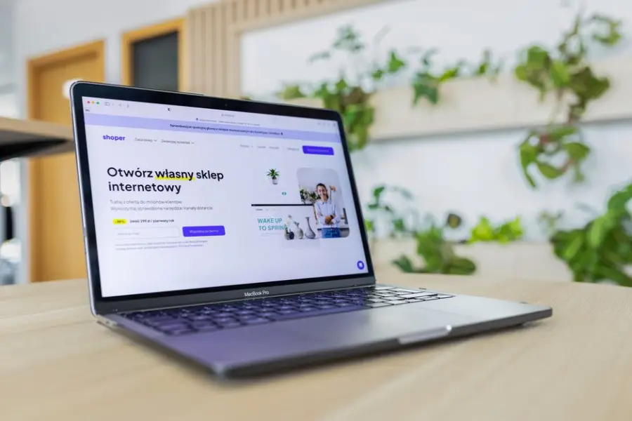 Fotografía de archivo que ilustra: Exempleados de Spotify lanzan Malachyte con 10M para personalización IA en e-commerce