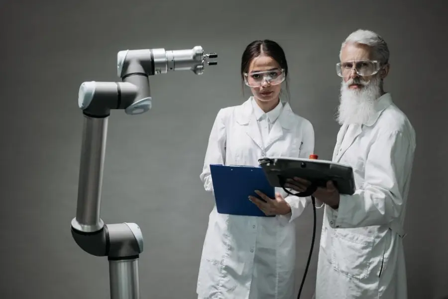 Fotografía de archivo que ilustra: AstraZeneca acelera el diseño de fármacos biológicos con IA en un laboratorio automatizado