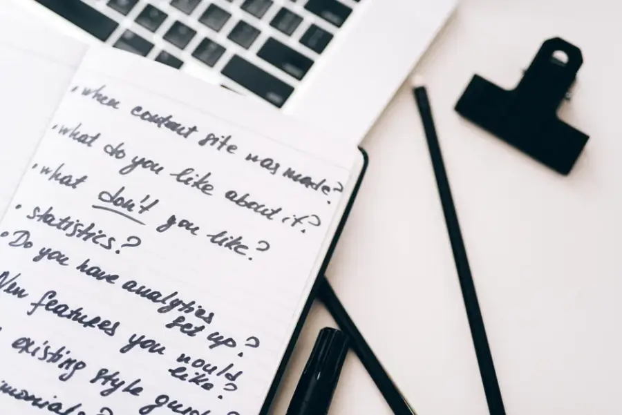 Google añade tutor de voz, quizzes y vídeos educativos a Gemini Notebook