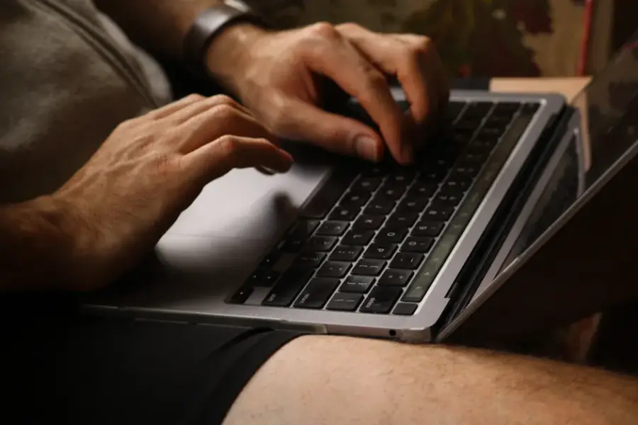 Fallo de configuración en la firma de pruebas Irregular dejó a modelos de IA acceder a sistemas reales