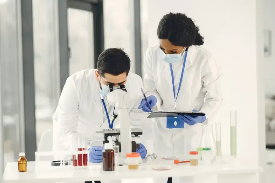 Fotografía de archivo que ilustra: Google DeepMind lanza Co-Scientist, sistema multiagente para generar hipótesis científicas