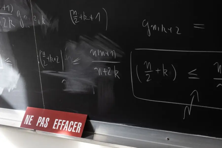 OpenAI retira su patrocinio del Mathathon de Caltech tras críticas masivas de matemáticos y 25 Medallistas Fields
