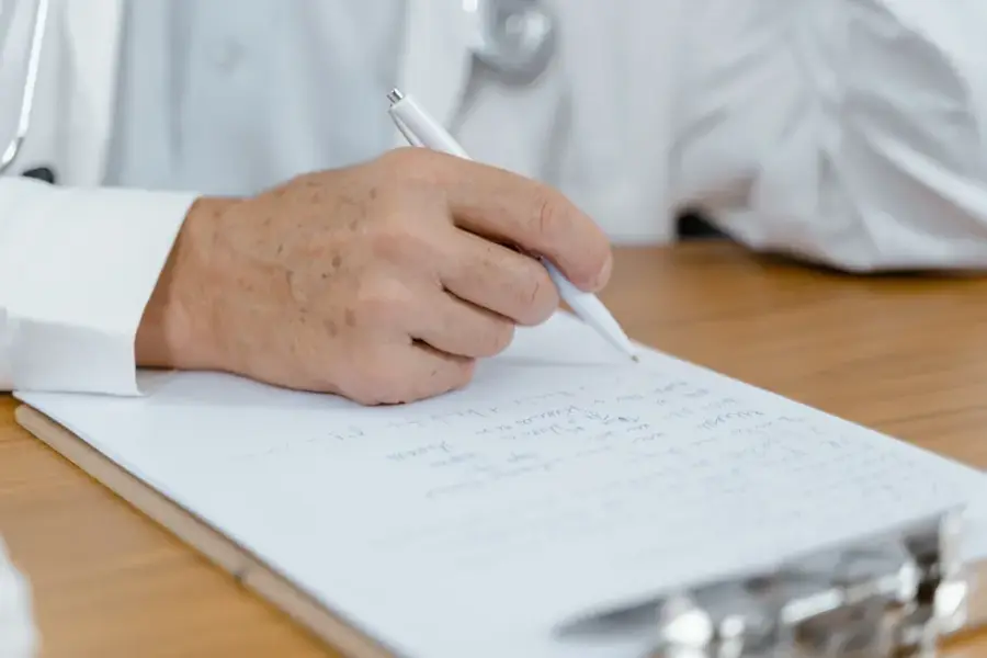 Fotografía de archivo que ilustra: Una IA estima la edad biológica y el riesgo de mortalidad de pacientes con cáncer a partir de fotos del rostro