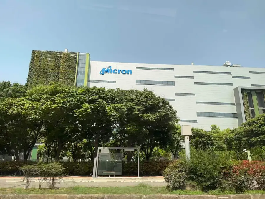 Micron logra ingresos récord de 54.230 millones de dólares impulsados por la demanda de chips de IA
