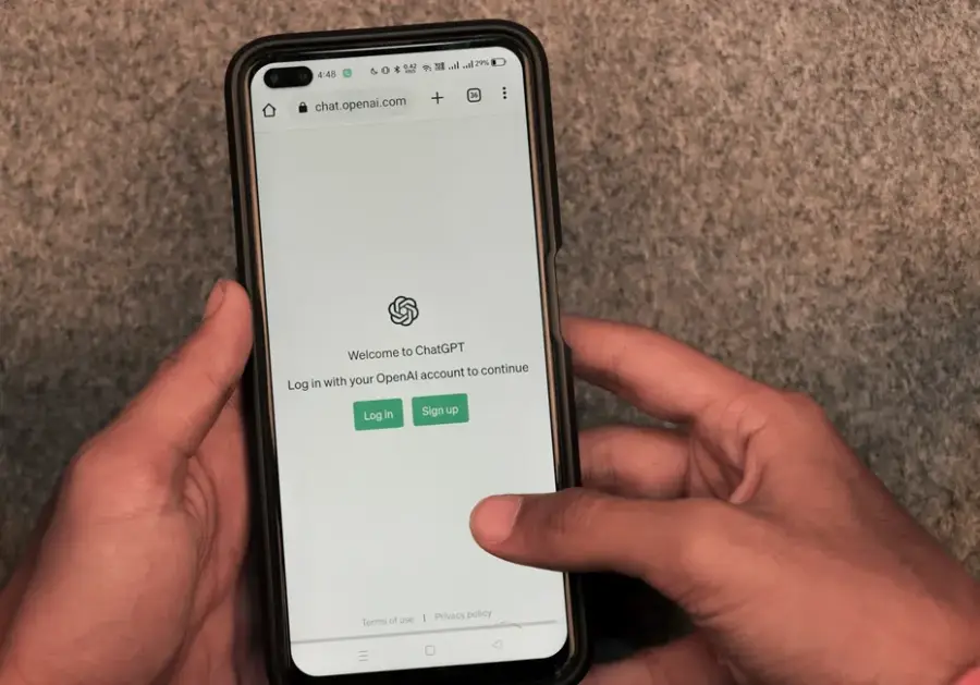 Common Sense Media denuncia que ChatGPT para adolescentes tiene fallos de seguridad graves