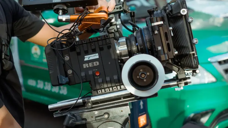 La IA gana terreno en el cine: China lidera producción masiva y Europa apuesta por modelos híbridos con Google