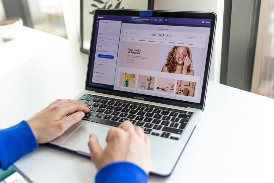 Facilitar la web a los agentes de IA podría empeorarla para los humanos, según MIT Technology Review